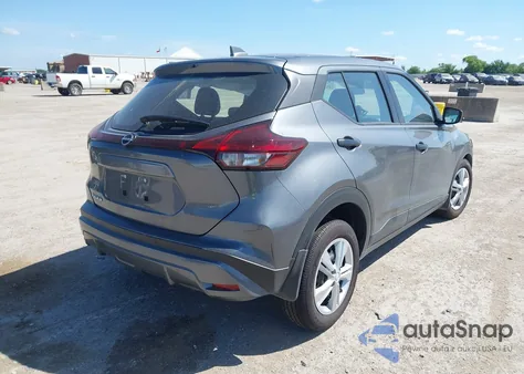 2025 Nissan Kicks Play S z USA, uszkodzony, nr VIN 3N1CP5BV4SL481376